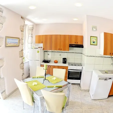 Apartment Apartman Harmony